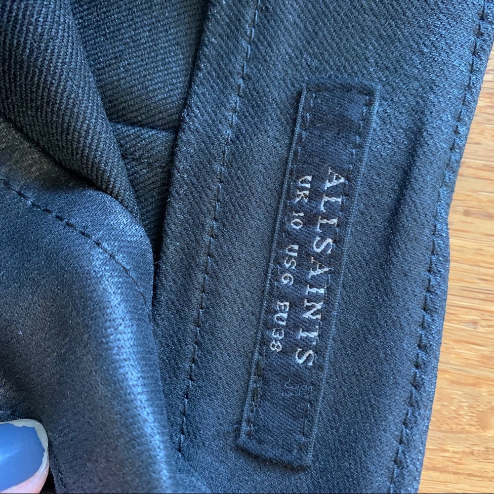 Vegan Leather Skirt š„ - Picture 4 of 5